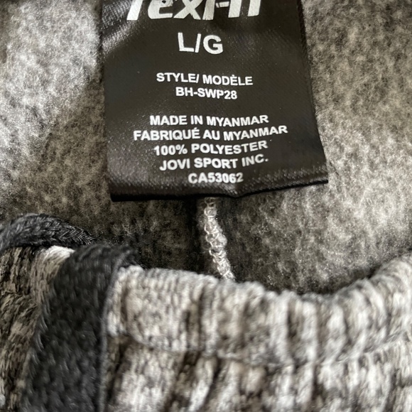 MEN'S PANTS   (JOGGERS SWEATPANTS OR JUST RELAX)  SIZE L - Picture 4 of 9